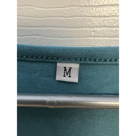 New Womens Vneck Sleeveless Tank Top Size Medium Blue Scrunched Sides - Picture 4 of 6